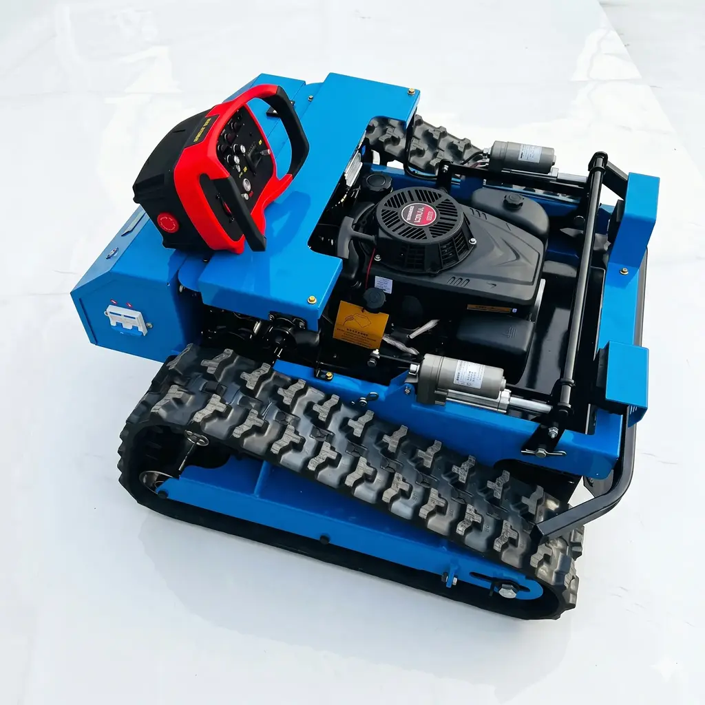 Pygmy 500 stranski pogled z gosenicami